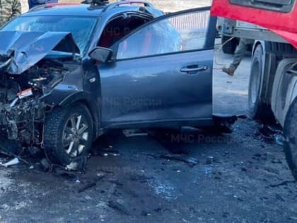 В Козельском районе столкнулись грузовик и две легковушки