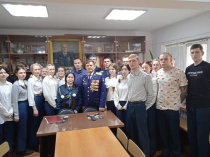 На Посту №1 провели встречу на тему патриотизма  и мужества