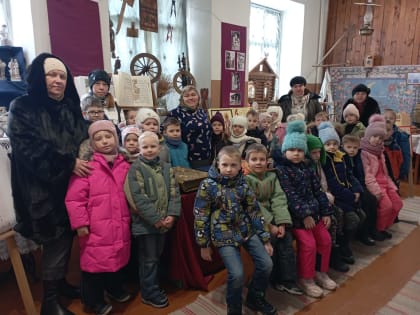 «С книгой жить – век не тужить»