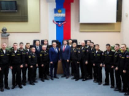 Руководители города встретились с экипажем подводной лодки «Калуга»