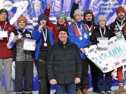 Калужские горнолыжники взяли золото и бронзу на соревнованиях в Красноярске