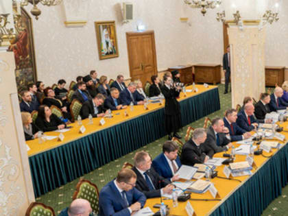 Святейший Патриарх Кирилл и заместитель председателя Правительства РФ Д.Н. Чернышенко провели заседание Попечительского совета Фонда по сохранению и развитию Соловецкого архипелага