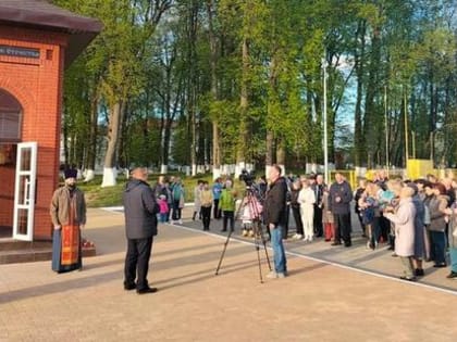 В Медынском районе прошла памятная акция Свеча Победы