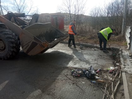 Калугу продолжают очищать от мусора
