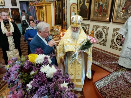 Праздничное богослужение в Казанском соборе города Людиново