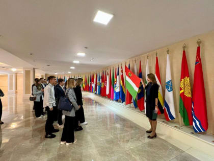 Ученики калужского лицея №9 оценили работу Совета Федерации в Москве