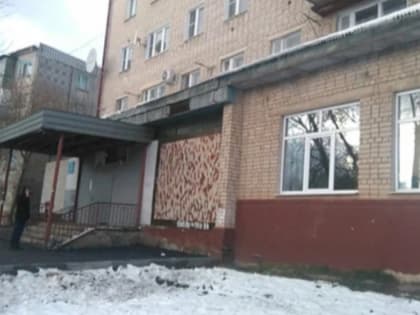 Скандал в Калужской поликлинике: медсестра плюнула в лицо пациентке
