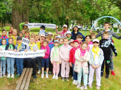 Час  здоровья: « Мы    выбираем   спорт!»