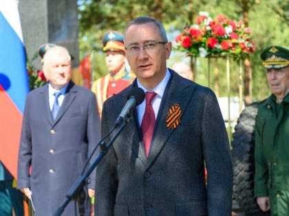 ВЛАДИСЛАВ ШАПША: «ВЕЧНАЯ ПАМЯТЬ И ВЕЧНАЯ СЛАВА ПАВШИМ ГЕРОЯМ, ЗАЩИТИВШИМ НАШУ СТРАНУ И НАШУ РОДНУЮ ЗЕМЛЮ»