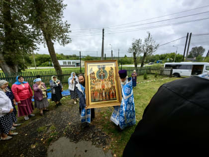 Крестный ход с Калужской иконой Божией Матери посетил Ульяновское благочиние Козельской епархии