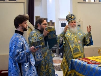 Митрополит Климент совершил Литургию в Казанском женском монастыре города Калуги