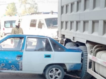 В Обнинске при столкновении двух машин пострадал пешеход