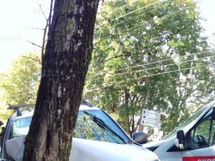   В ДТП с двумя авто на Грабцевском шоссе в Калуге пострадал один человек