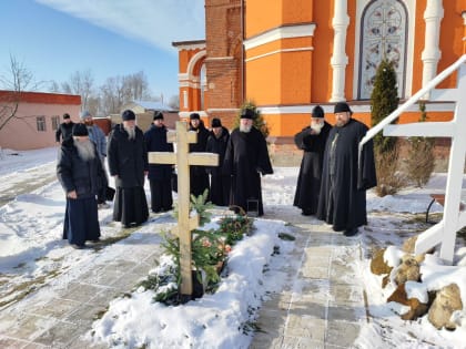 Архиерейское богослужение в женской Успенской Феклиной пустыни