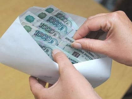 Калужане могут сообщить о «серой» зарплате по телефону