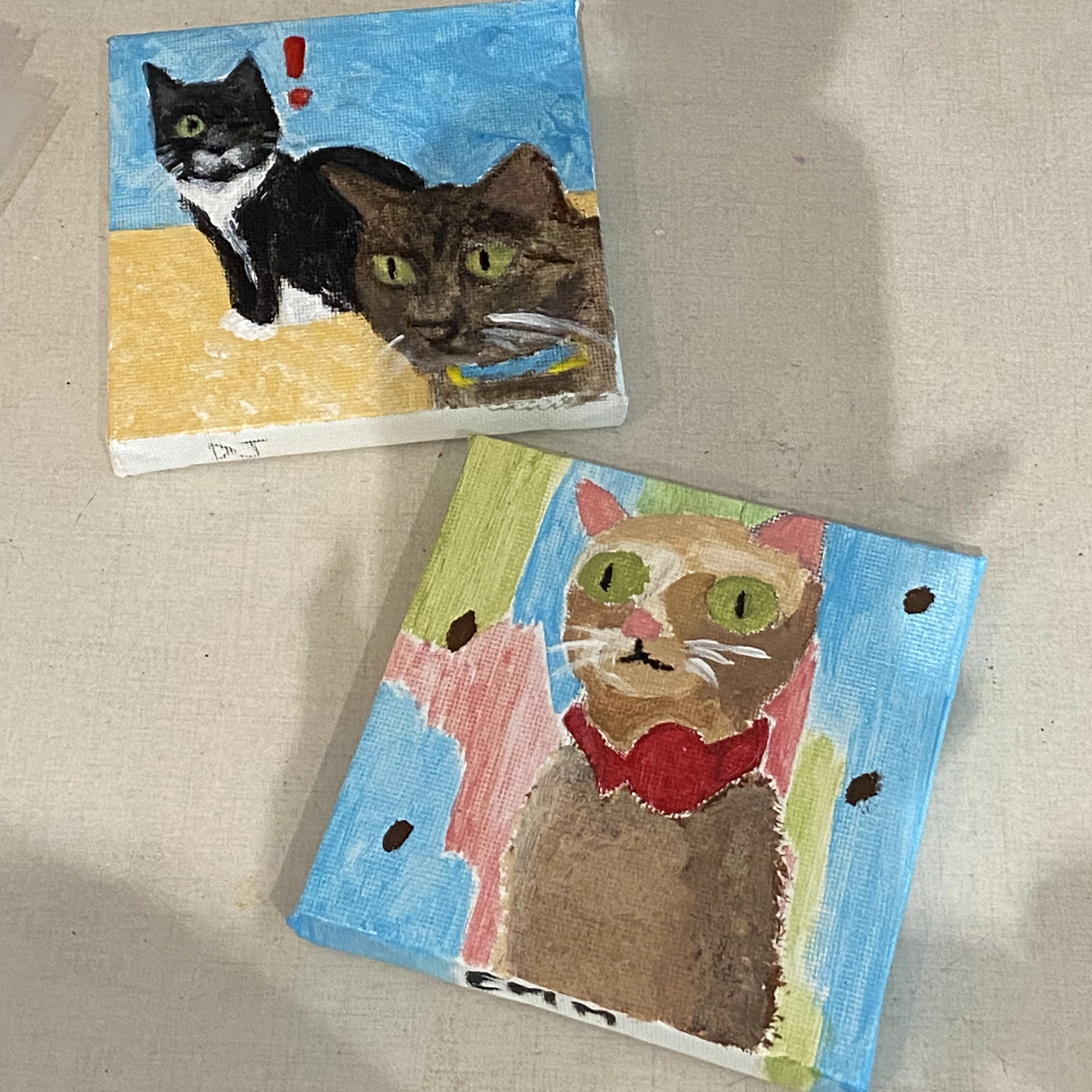 Another cat at the art-jamming session.