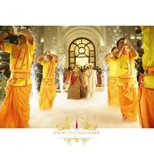 Divine Ganga Aarti for Weddings & Events – Bring Spirituality to Your Special Day