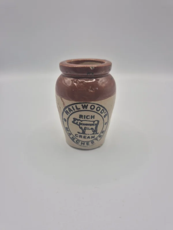Hailwoods Manchester Cream Pot