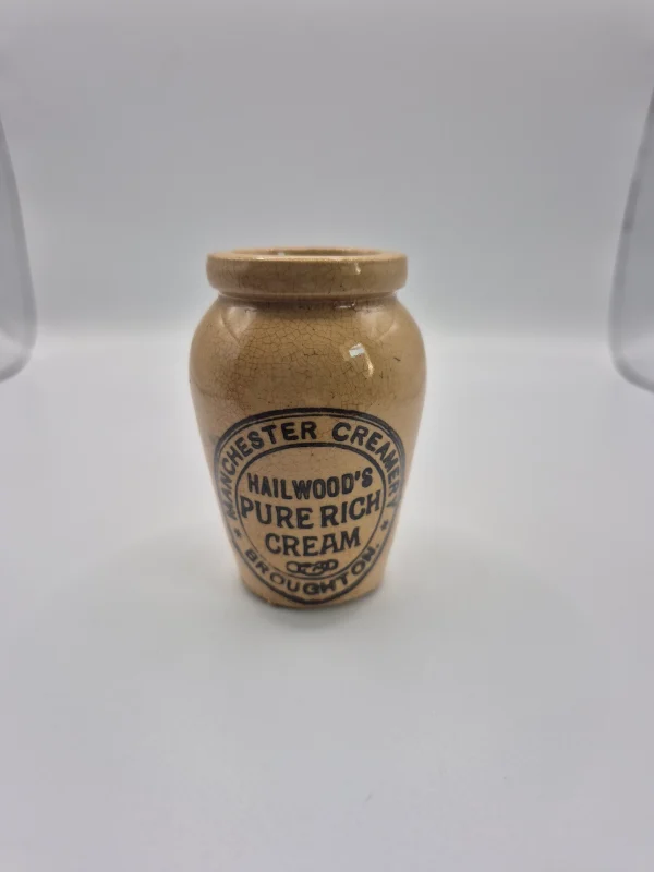 Hailwoods Manchester Cream Pot
