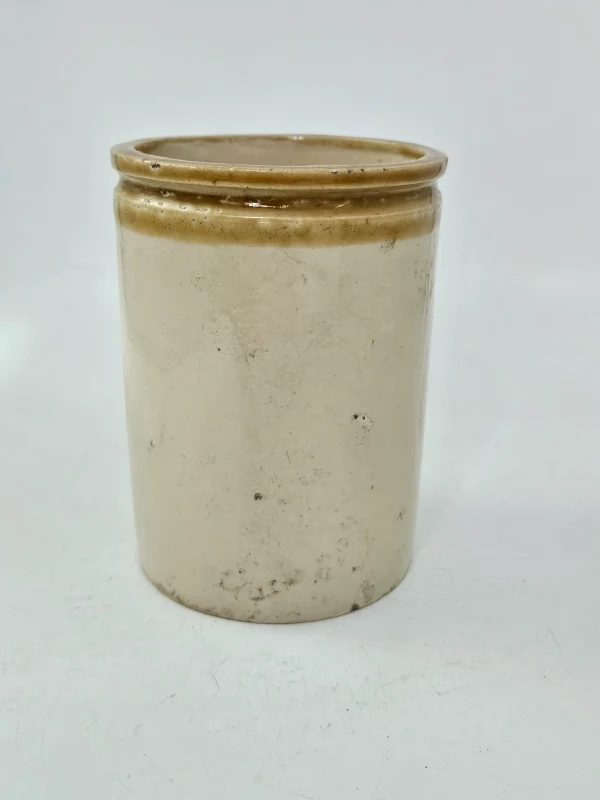 BROWN TOP VICTORIAN POT