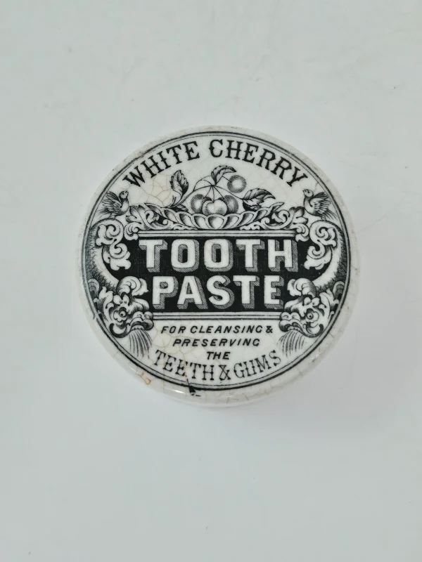WHITE CHERRY LID & BASE