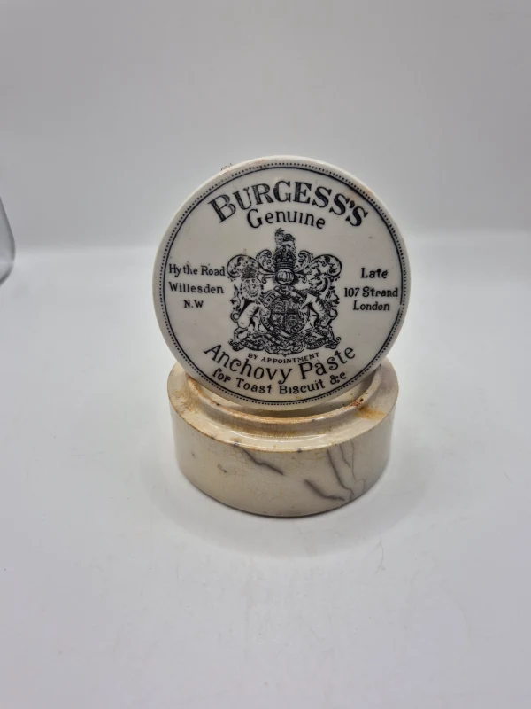 Burgess's Pot Lid and Base