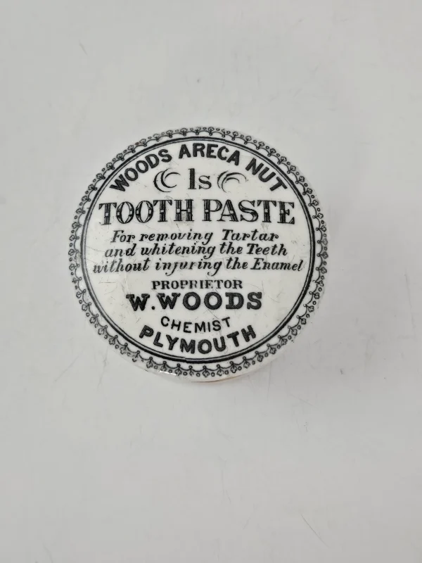 LARGE WOODS LID AND BASE