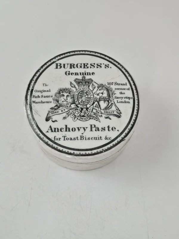 LARGE BURGESS LID AND BASE