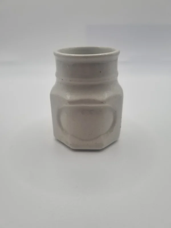 Ven Yusa Small Pot