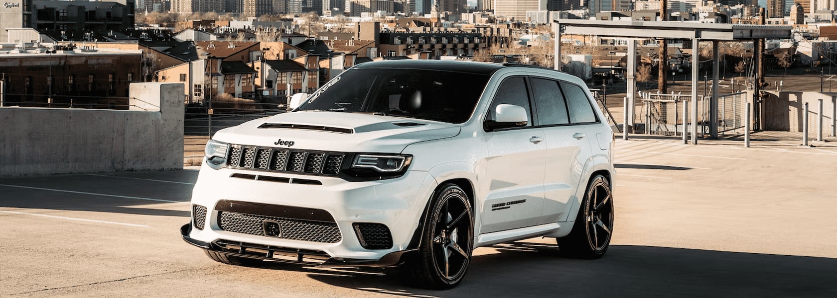 الجيب الشيروكي الكبيرة