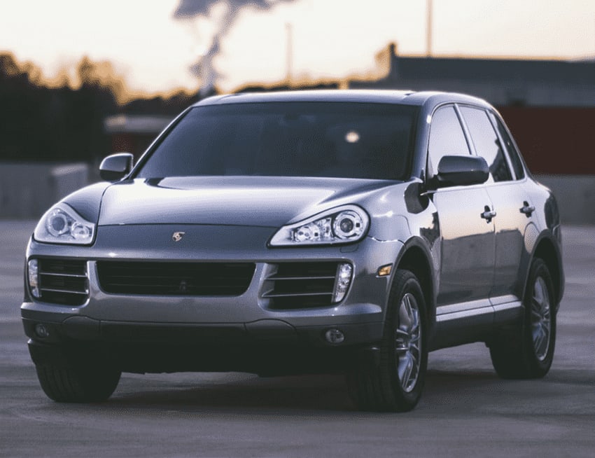 porsche-cayenne-slide1.png