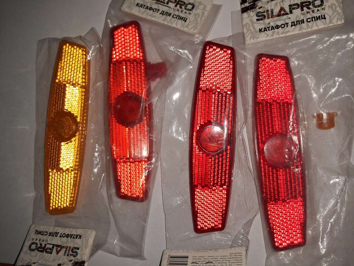 4шт (комплект) SILAPRO Катафот для спиц 11х2.5см, пластик,  красный и оранжевый