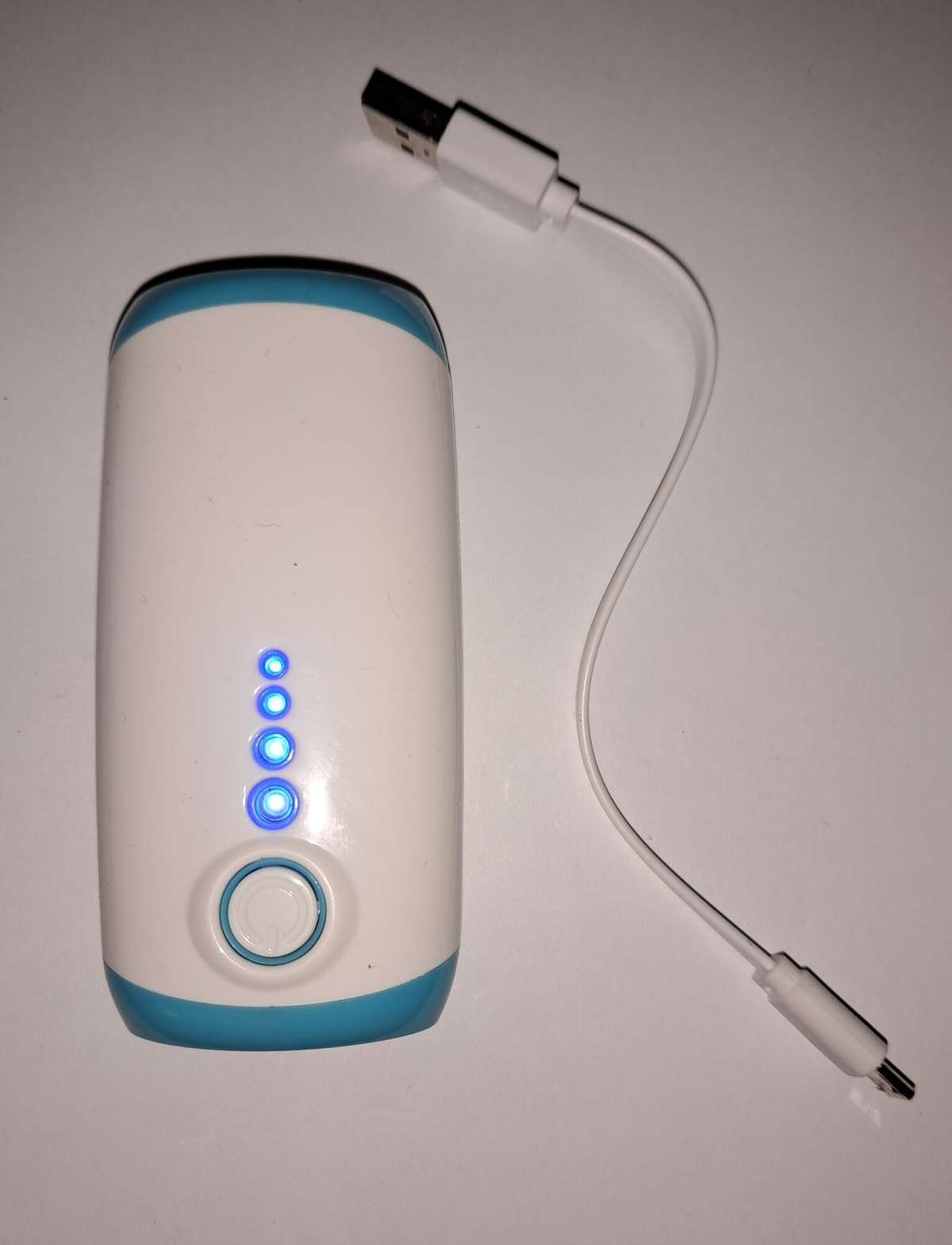 Аккумулятор портативный Орбита  TS-3215, 3600мА, POWERBANK, фонарик, индикатор уровня заряда, шнур microUSB