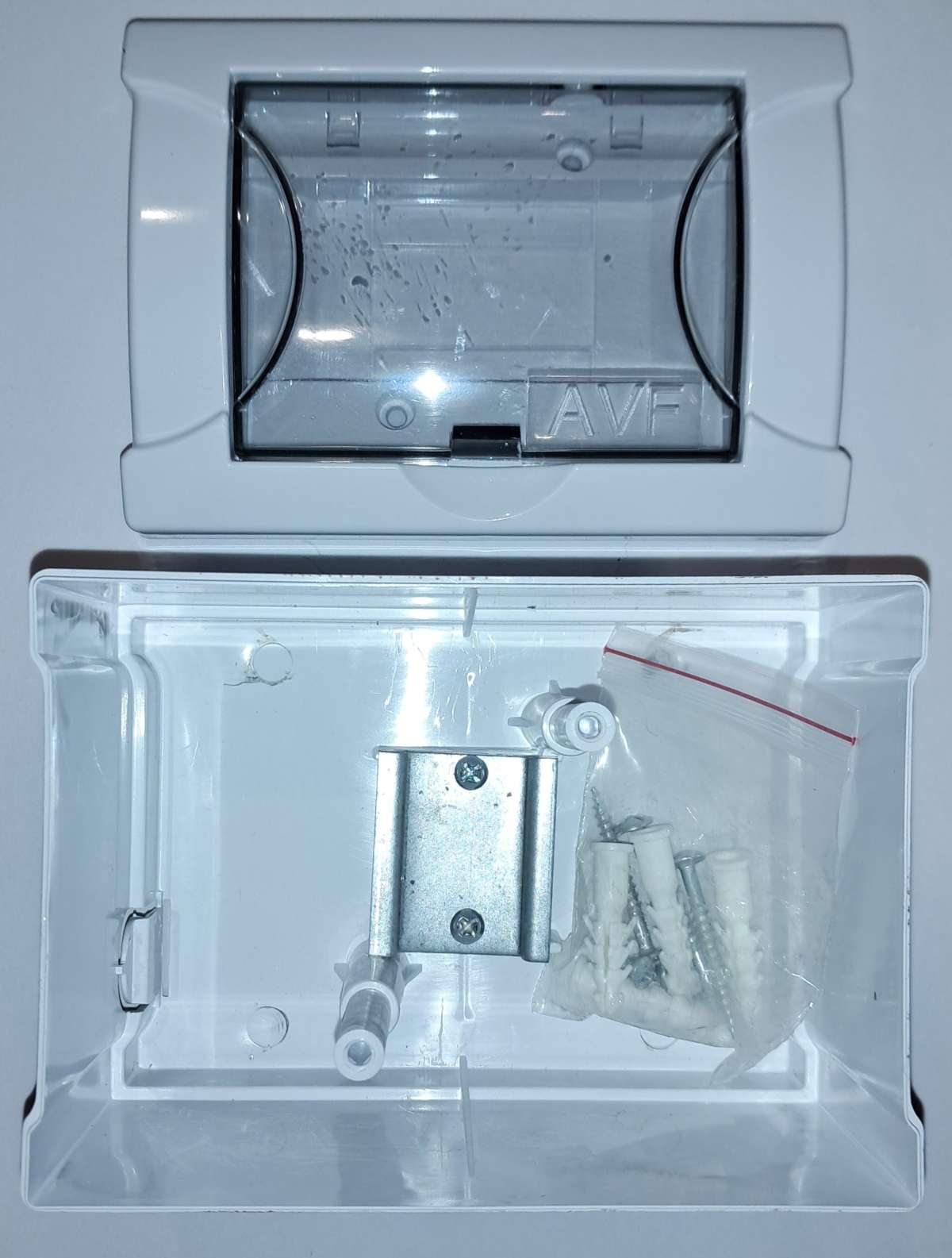 https://res.cloudinary.com/dxzefnveb/image/upload/v1764875108/7648169704_sxwqrl.jpg