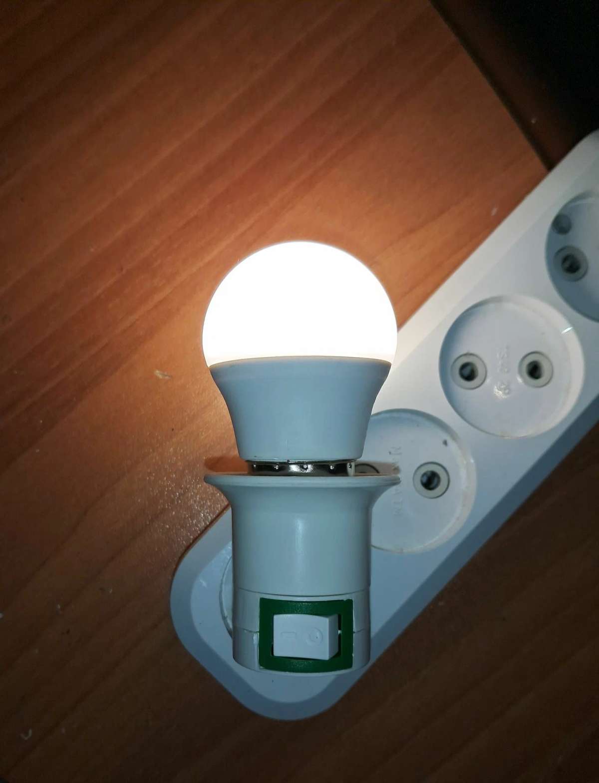 https://res.cloudinary.com/dxzefnveb/image/upload/v1765634481/8135073244_ld54ql.jpg