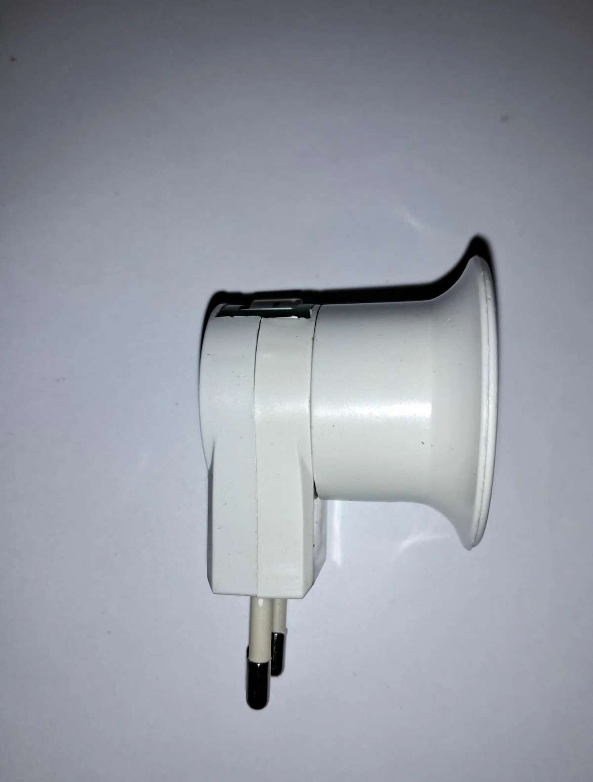 https://res.cloudinary.com/dxzefnveb/image/upload/v1765634484/8135073238_ct6u9r.jpg