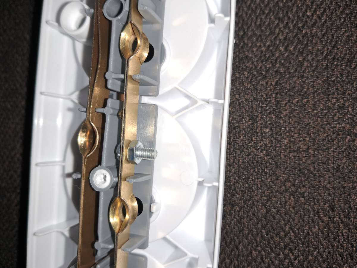 https://res.cloudinary.com/dxzefnveb/image/upload/v1776004341/8158781055_odrrff.jpg