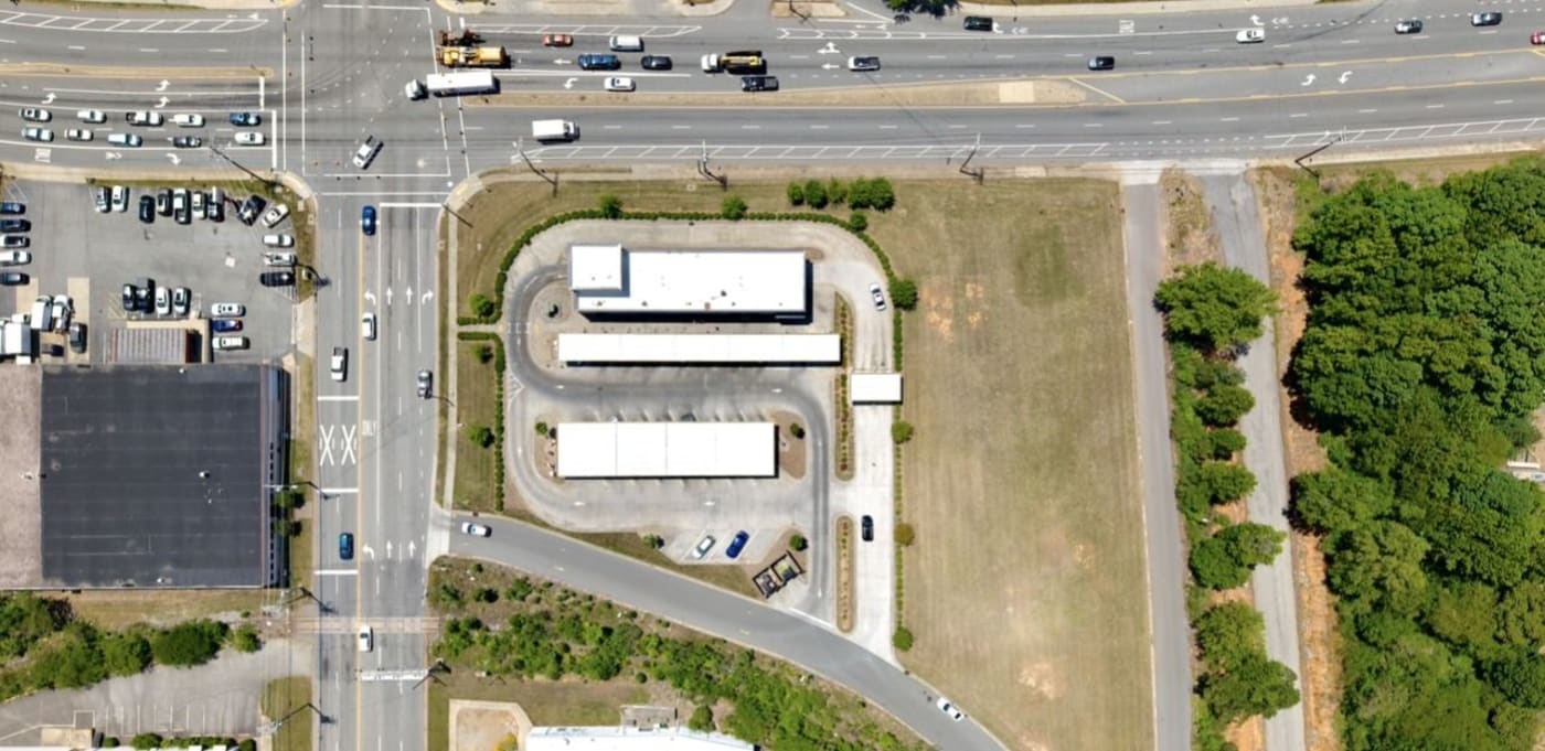 Top-down aerial of Zips Car Wash