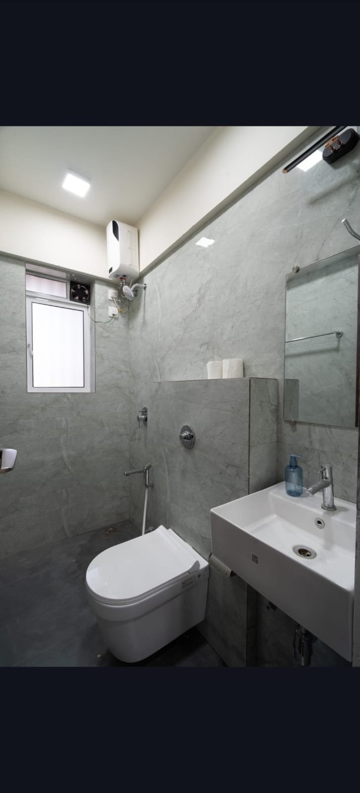 3 BHK Pg for pg in D.B.orchid Tower.. Mumbai Central , Mumbai