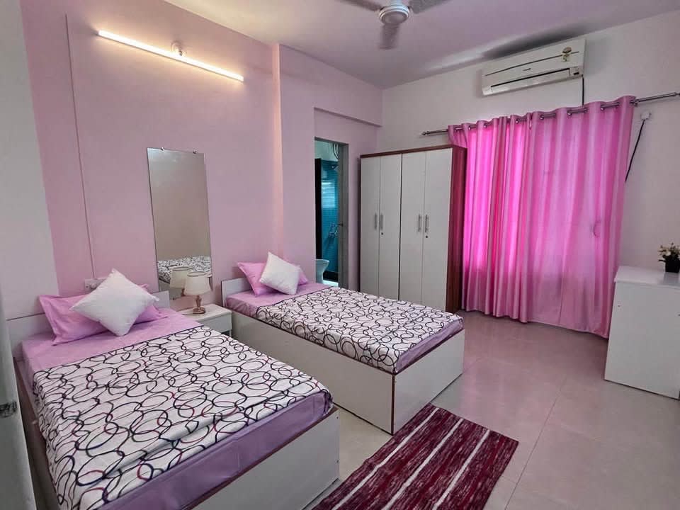 Double occupancy available — photo 1