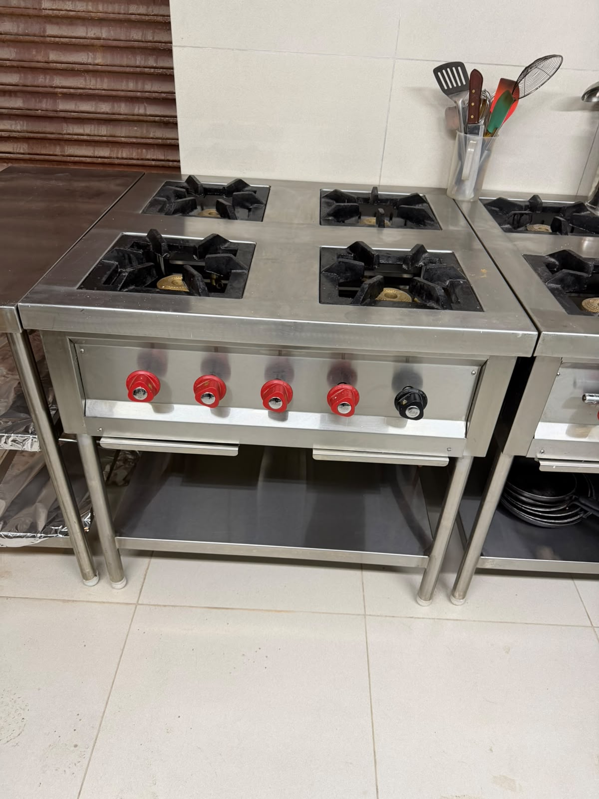 Four Burner Range