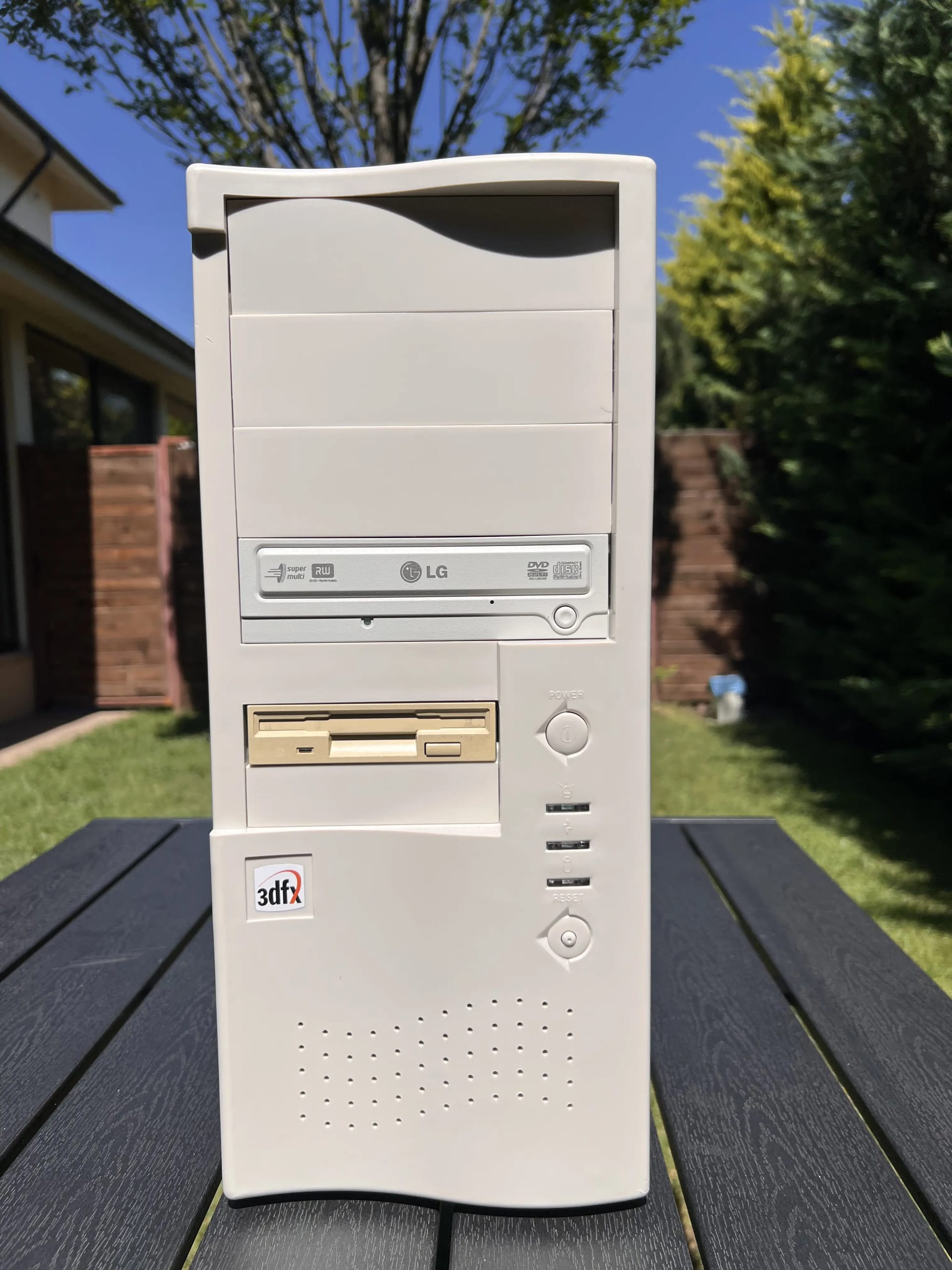 Sistem Retro PC 3dfx Voodoo5 5500 256MB SDRAM
