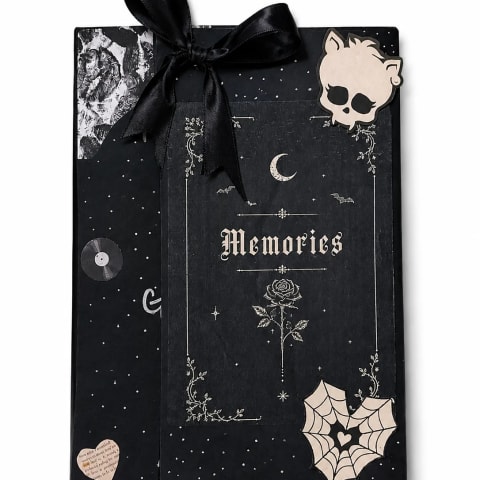 The Gothic Memories Card