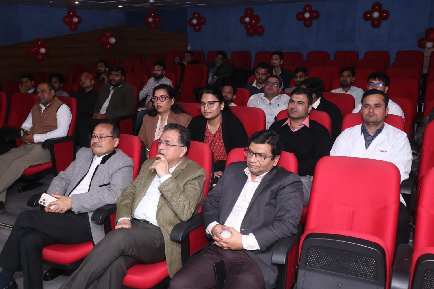 Audience attending the EEG Workshop lectures