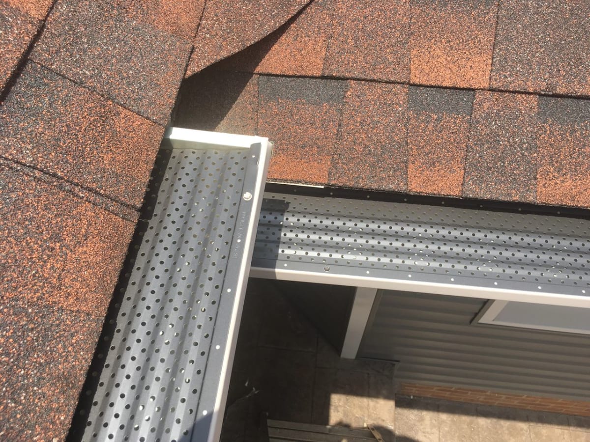 Mr Gutter Installing RX 
