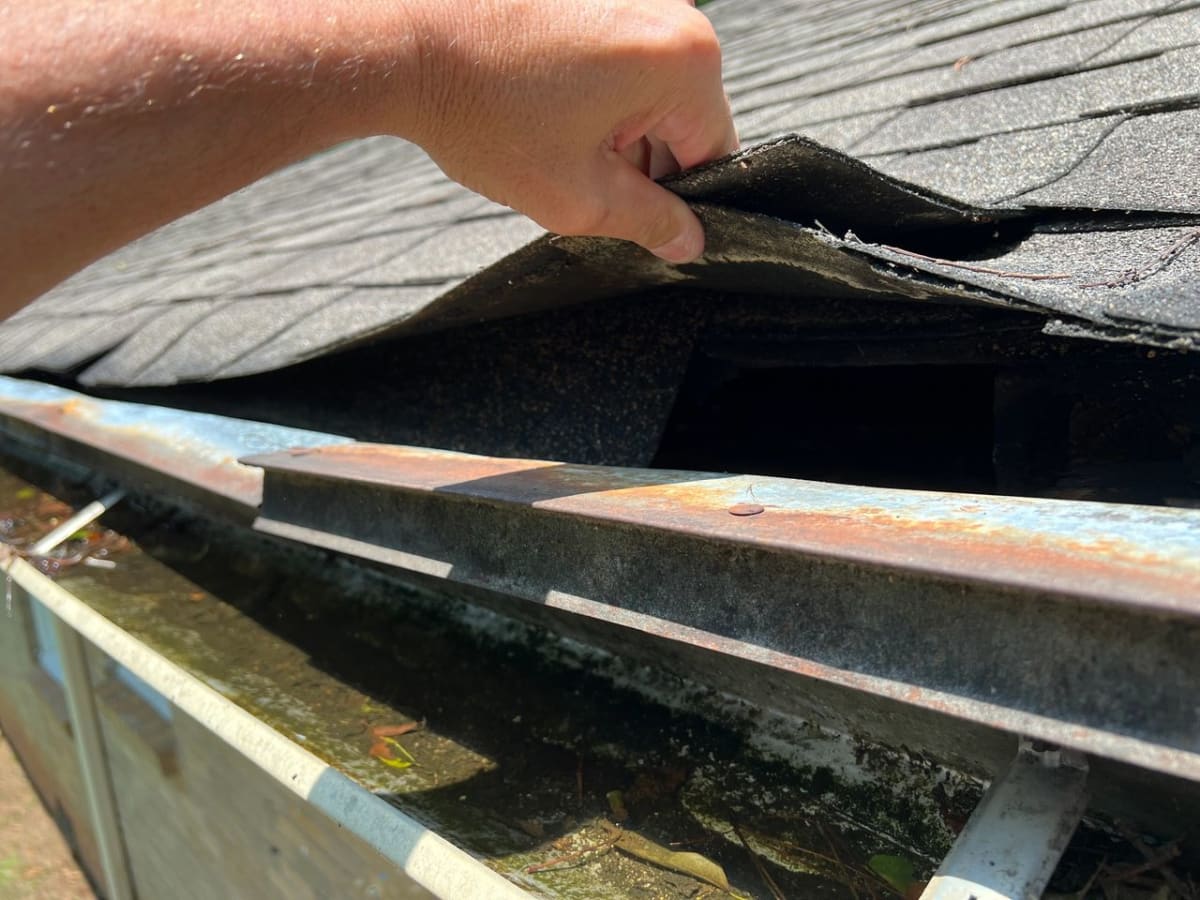 Mr Gutter at work 