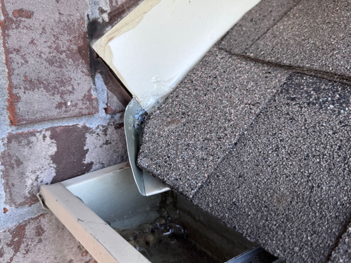 Gutter Cleaning in Madison, AL — Photo 3