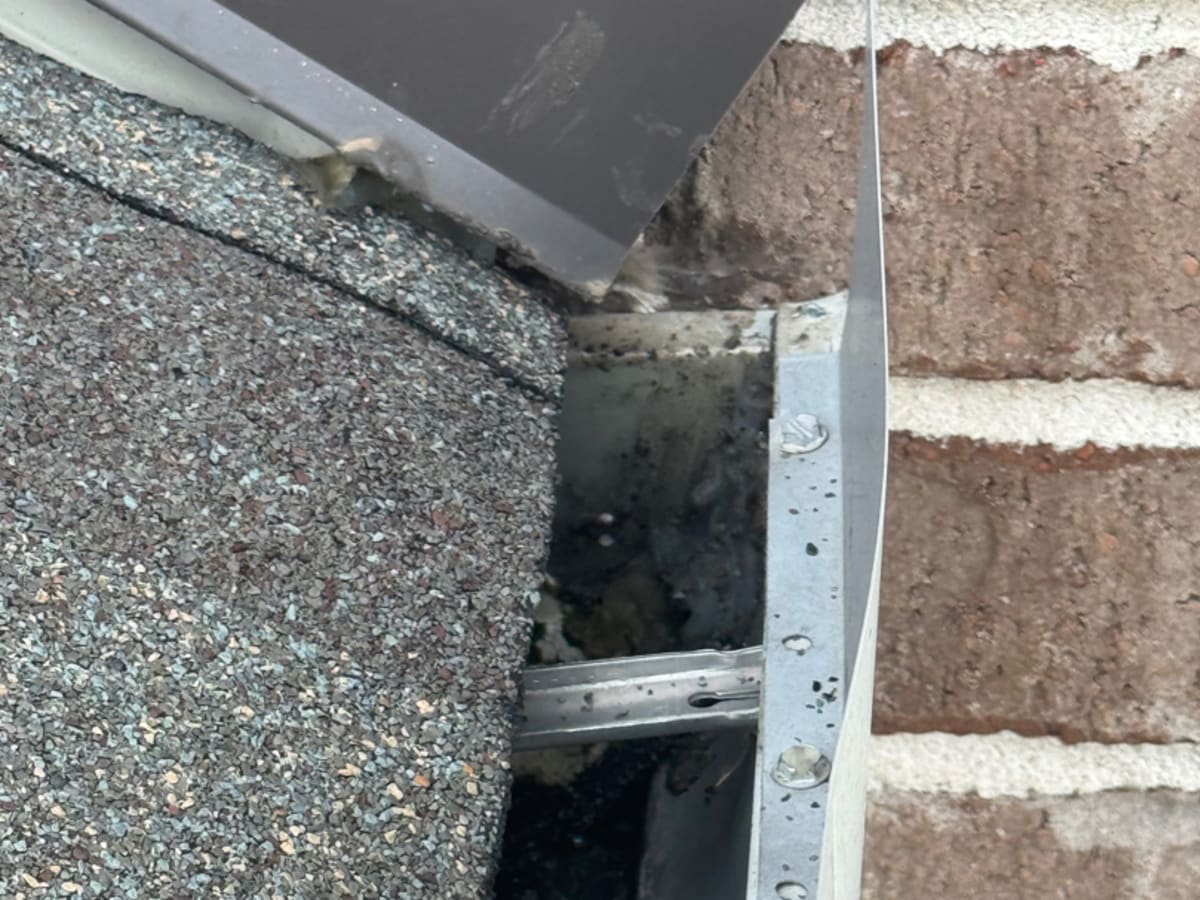 Gutter Guards in Owens Cross Roads, AL — Photo 9