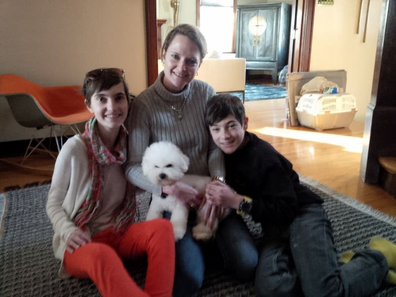 Minnie welcome's her new family........