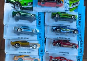 LOTES Lote de Mustangs
